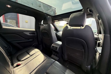 Jaguar F-Pace 3.0 F-PACE V6 S AWD D Auto 4WD 5dr 23