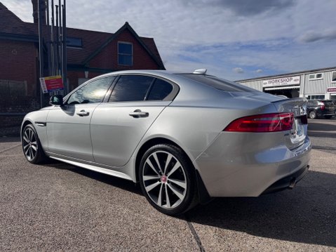 Jaguar XE SPORT 7