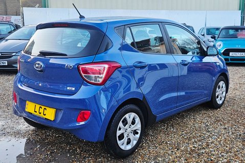 Hyundai i10 SE.. AUTOMATIC.. 1 PREVIOUS OWNER.. 6 SERVICE STAMPS,VERY WELL CARED FOR 10