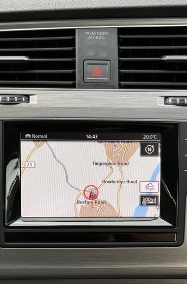 Volkswagen Golf SE TDI BMT -£20 ROAD TAX -1 OWNER -11 SERVICES -SATNAV -ADAPTIVE CRUISE 