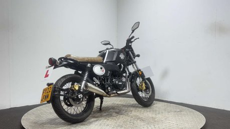 Um Scrambler 2022 ONLY 5K SPARES OR REPAIR GOOD RUNNING PROJECT BIKE 125CC 3