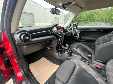 Mini Hatch 2.0 Cooper SD Automatic 3dr *NATIONAL DELIVERY* 33