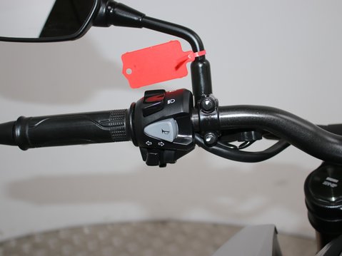 Honda CB125R CB 125 F NA-M 17