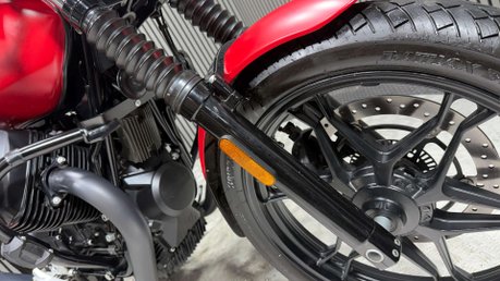 Moto Guzzi V7 750 STONE 2020 ONLY 7K MOT 9/27 CAFE RACER BOBBER 27