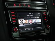 Volkswagen Polo GTI DSG 37