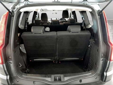 Dacia Jogger 1.0 TCe EXTREME MPV 5dr Petrol Manual Euro 6 (s/s) (110 ps) Alloys - Blueto 21