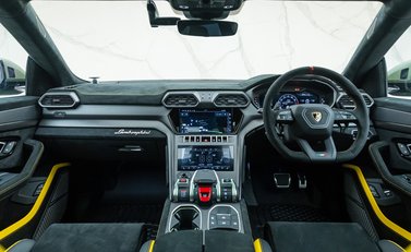 Lamborghini Urus Performante 17