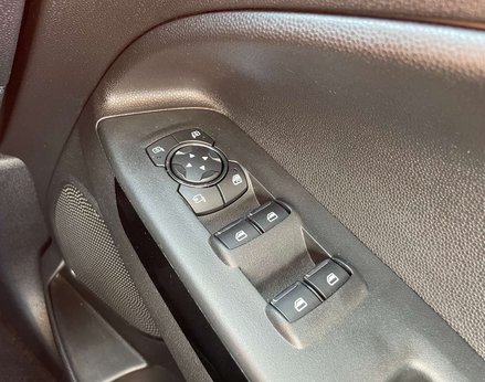 Ford Ecosport 1.0 EcoSport Titanium 5dr 52