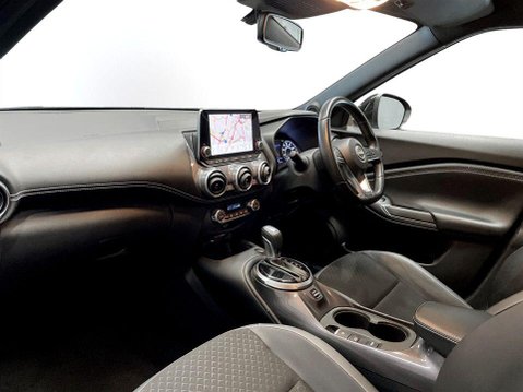 Nissan Juke 1.6 N-Connecta SUV 5dr Petrol Hybrid Auto Euro 6 (143 ps) Sat Nav 15