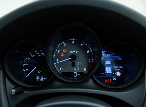 Porsche Macan GTS 22