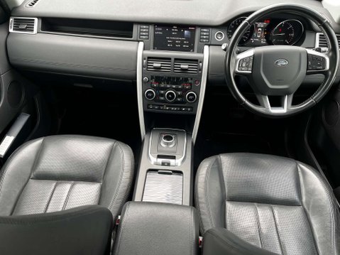 Land Rover Discovery Sport 2.2 Discovery Sport HSE SD4 Auto 4WD 5dr 17