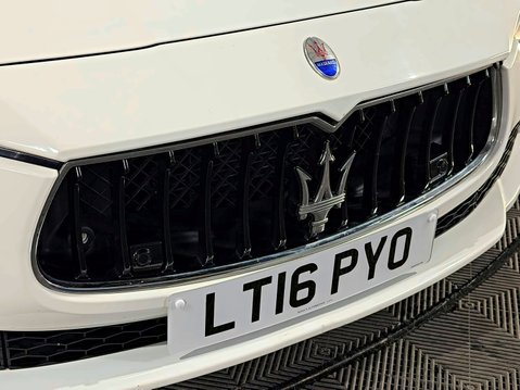 Maserati Ghibli DV6 10
