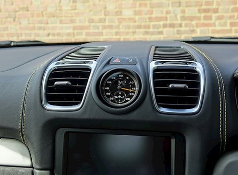 Porsche Cayman GT4 Clubsport 21