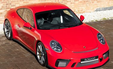 Porsche 911 GT3 Touring 8
