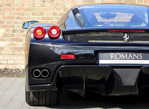 Ferrari Enzo 21