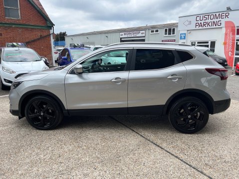 Nissan Qashqai 1.3 DIG-T TEKNA DCT AUTOMATIC 10