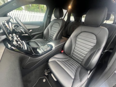 Mercedes-Benz GLC GLC 220 D 4MATIC AMG LINE 59