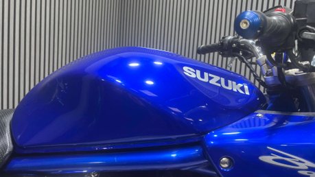 Suzuki Bandit 600 GSF S 2002 32K LONG MOT SERVICED 600CC A2 RESTRICTABLE FAIRED 13