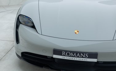 Porsche Taycan 4S CROSS TURISMO 31