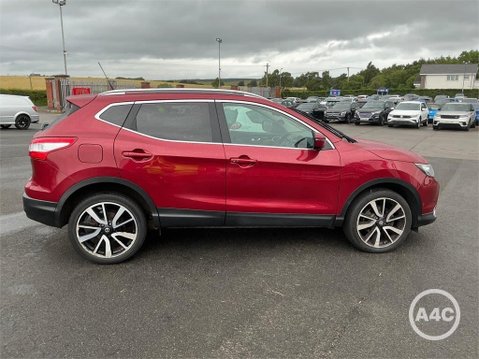Nissan Qashqai 1.6 dCi Tekna 2WD Euro 6 (s/s) 5dr 6
