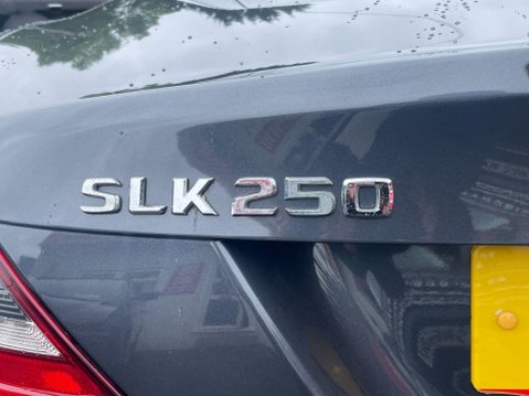 Mercedes-Benz SLK 2.1 SLK250 CDI BlueEfficiency AMG Sport G-Tronic+ Euro 5 (s/s) 2dr 17