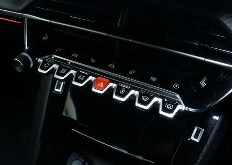 Peugeot 2008 50kWh GT SUV 5dr Electric Auto (7kW Charger) (136 ps) 30