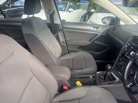 Volkswagen Golf 1.5 TSI EVO SE Nav Euro 6 (s/s) 5dr 23