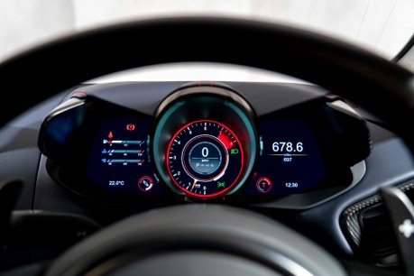 Aston Martin Vantage V12. 1 OF 333. OVER £45K IN OPTIONS. LIGHTWEIGHT PACKAGE. LIVERY PACKAGE. 27