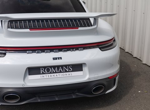 Porsche 911 (992) Carrera 4S 24