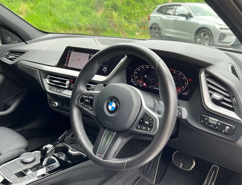 BMW 1 Series 2.0 M135i xDrive Auto 4WD 5dr 17