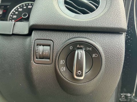 Volkswagen Tiguan 2.0 Tiguan R-Line TDI BlueMotion Technology 4Motion Semi-Auto 4WD 5dr 21