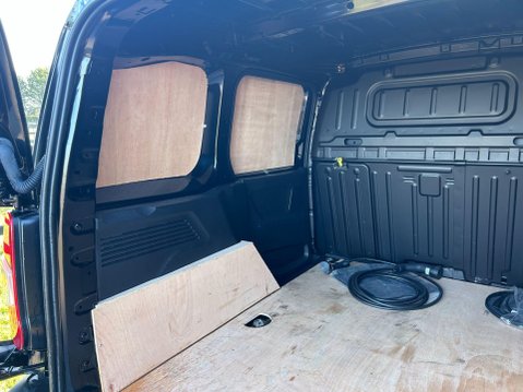 Citroen Berlingo 800 50kWh Enterprise Edition M Auto SWB 5dr (7.4kW Charger) 16