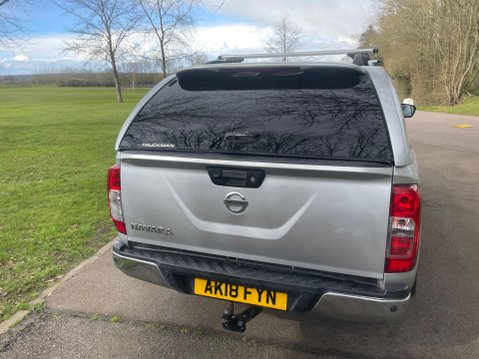 Nissan Navara 2.3 dCi Tekna Auto 4WD Euro 6 4dr 10