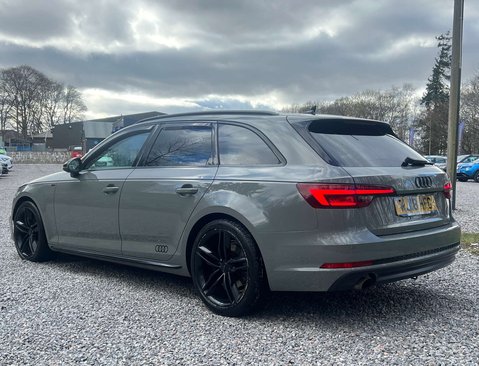 Audi A4 1.4 A4 Black Edition TFSI 5dr 9