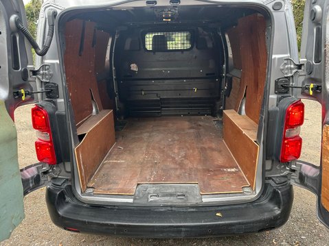 Toyota Proace 1.5D Icon Compact Panel Van 6dr Diesel Manual SWB Euro 6 (100 bhp) 9