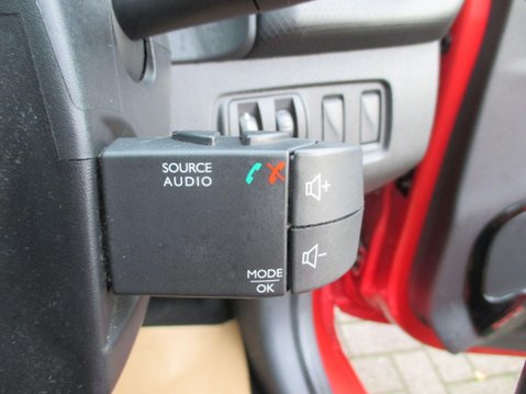 Renault Clio 1.2 16V Dynamique Nav Euro 6 5dr 31