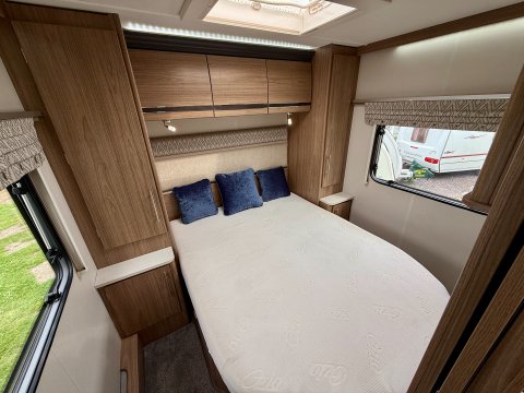 Coachman VIP 545/4 Sussex Chanctonbury Special Edition 25