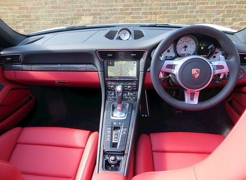 Porsche 911 (991) Turbo S Cabriolet 7