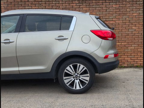 Kia Sportage 1.7 Sportage 4 ISG CRDi 5dr 9