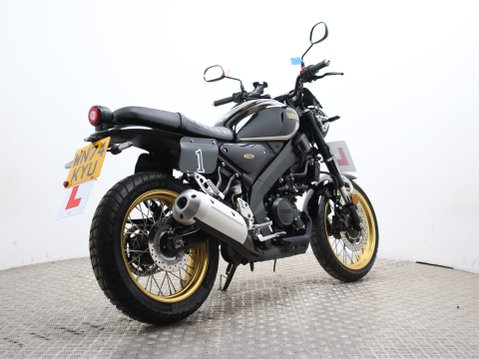 Yamaha XSR125 XSR 125 (MTM125) 12
