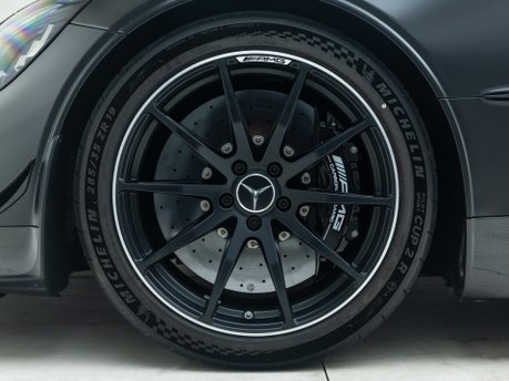 Mercedes-Benz Amg GT BLACK SERIES 