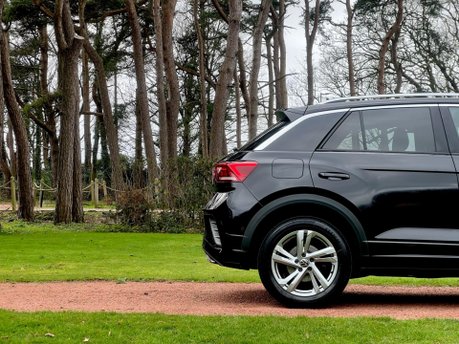 Volkswagen T-Roc R-LINE TSI 4MOTION DSG 25