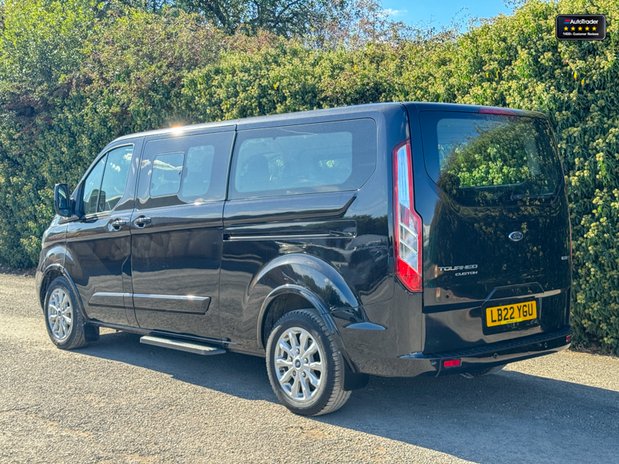 Ford Tourneo Custom (Sold) 320 | Titanium | L2| 9 Seater| Manual | Euro 6 | £19,158 + vat 31