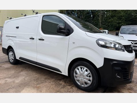 Vauxhall Vivaro 1.5 Turbo D 2900 Dynamic Panel Van 6dr Diesel Manual L2 H1 Euro 6 (s/s) (10 4