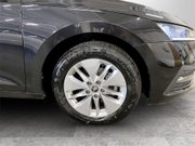 Skoda Octavia 2.0 TDI SE Technology Hatchback 5dr Diesel DSG Euro 6 (s/s) (116 ps) Air Co 10