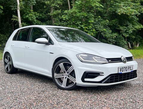 Volkswagen Golf 2.0 Golf R TSi 4Motion Semi-Auto 4WD 5dr 1