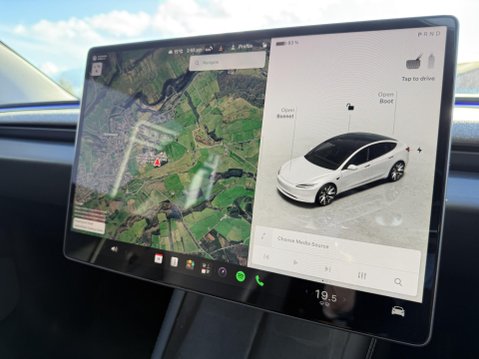 Tesla Model 3 Saloon 4dr Electric Auto RWD (208 ps) 40