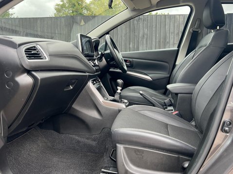 Suzuki S-Cross ULTRA BOOSTERJET ALLGRIP MHEV 19