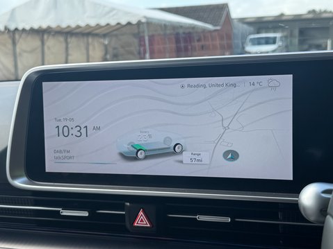 Hyundai IONIQ 6 77.4kWh Ultimate Saloon 4dr Electric Auto AWD (325 ps) 21