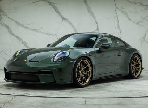 Porsche 911 GT3 TOURING (992) 1